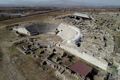 Excavations and restoration of the theatre 2018